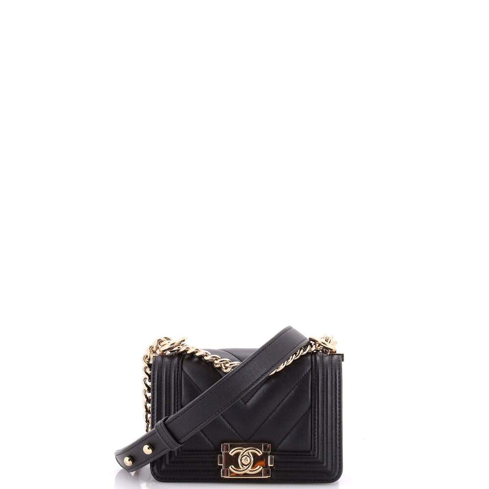 Chanel Boy Flap Bag Chevron Lambskin #292076C42B